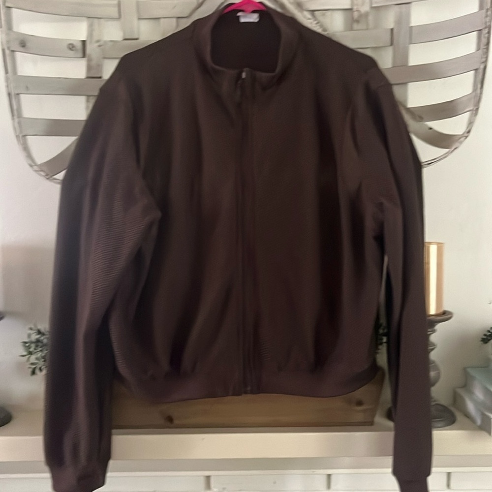 CLEARANCE….. Cali sports athletic jacket, size XL